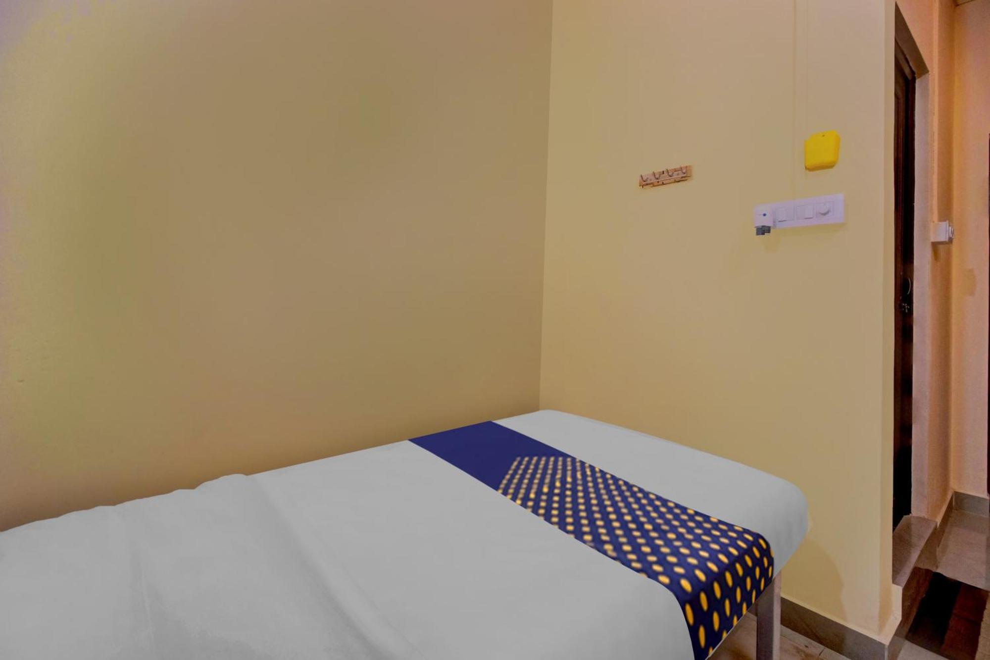 Spot On Rainbow Lodge Guwahati Zewnętrze zdjęcie